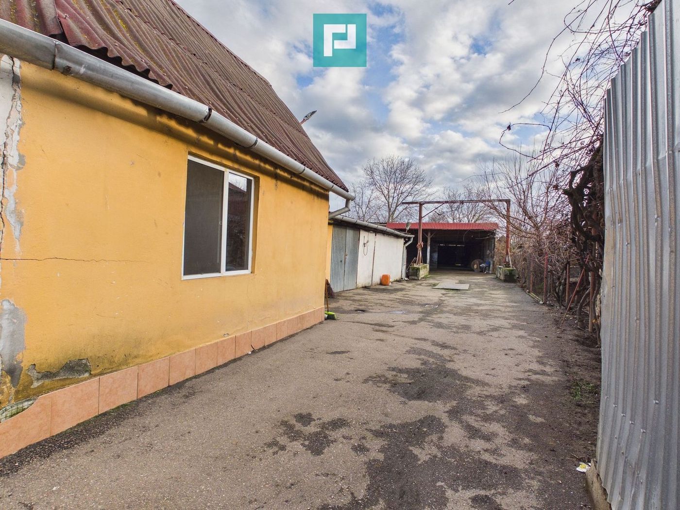 Preț redus la 64.000€! Casă/firmă Navigatorilor - foto 3