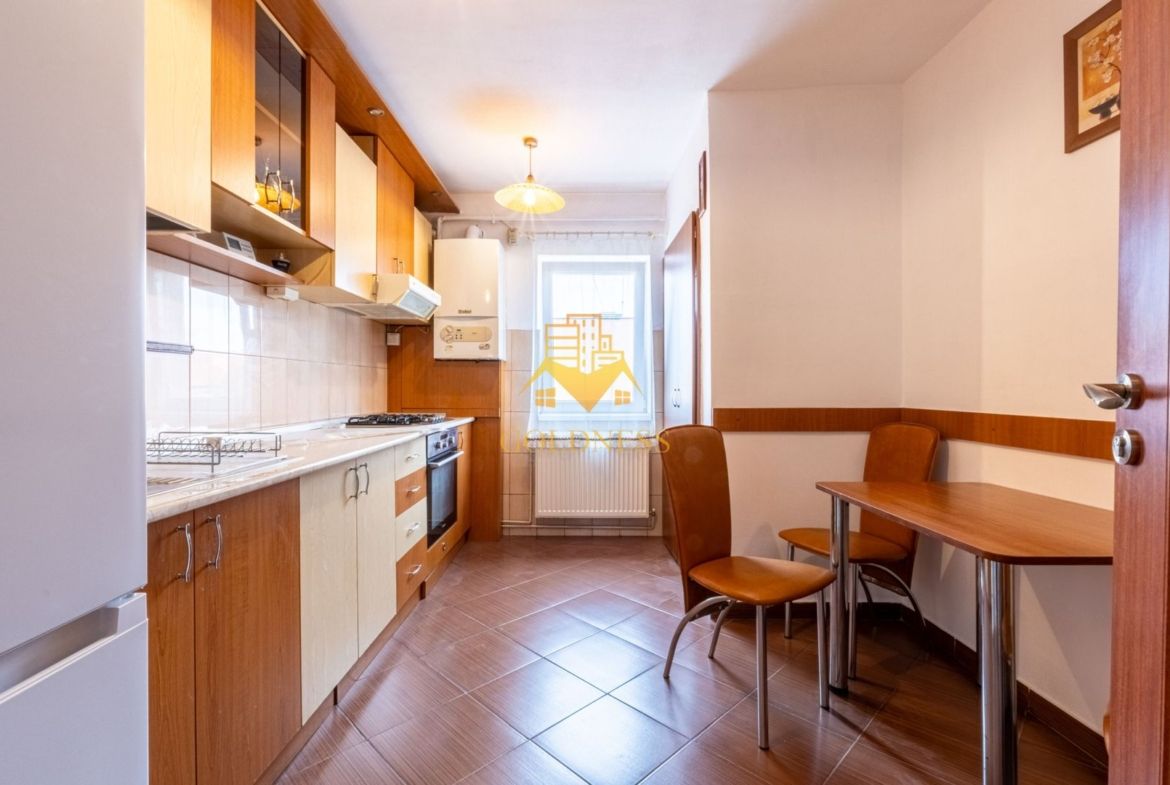 3 camere, decomandate, parcare, Zona Pta. Cipariu,Nicolae Titulescu - foto 4