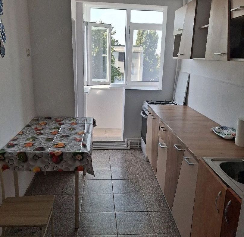 De inchiriat apartament cu 2 camere etaj 4 micro 13, 320 euro - foto 3