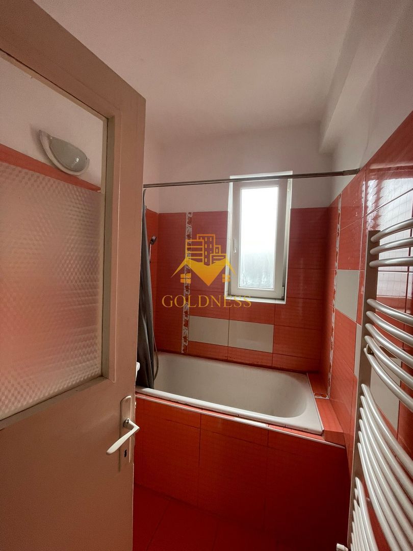 2 camere deco et 2 balcon Centru Mihai Viteazu / Leul /Piata Muzeului - foto 3 2 camere deco et 2 balcon Centru Mihai Viteazu / Leul /Piata Muzeului - foto 3