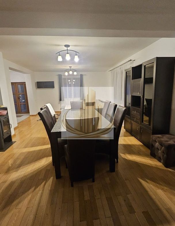 Casă Individuală de Închiriat în Giroc 200 mp Utili 4 Dormitoare Garaj - foto 2