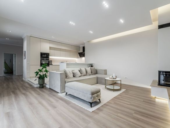 Vila la sol cu teren generos si finisaje premium Comision 0% - Imagine principala