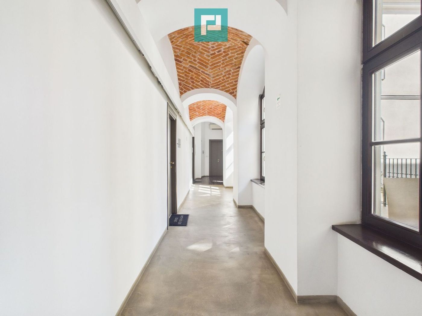 Spațiu de birouri cu 2 camere | Zonă Centrală - foto 8