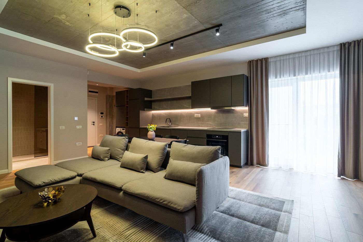 Apartament lux 3 camere, 81 mp – Calea Clujului - foto 2