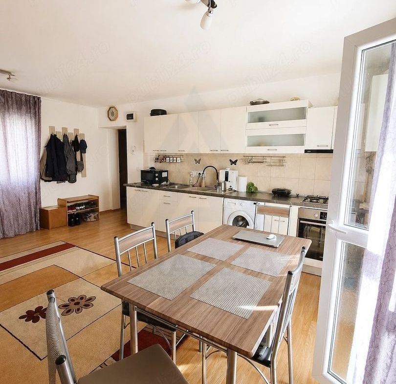 Apartament 3 camere etaj 2 Lazaret Podul Gării - foto 4