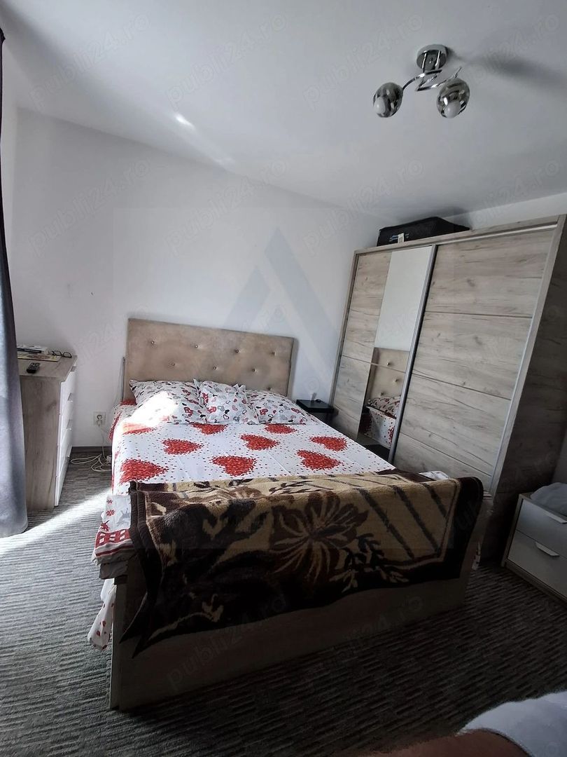 Apartament 3 camere etaj 2 Lazaret Podul Gării - foto 5
