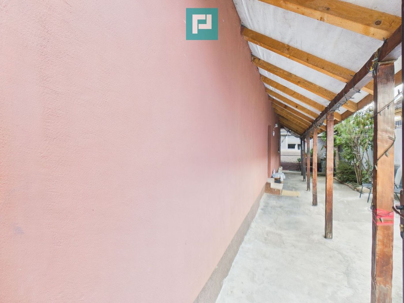 Casă cu 2 corpuri, teren 398 mp, Oradea - foto 5 Casă cu 2 corpuri, teren 398 mp, Oradea - foto 5