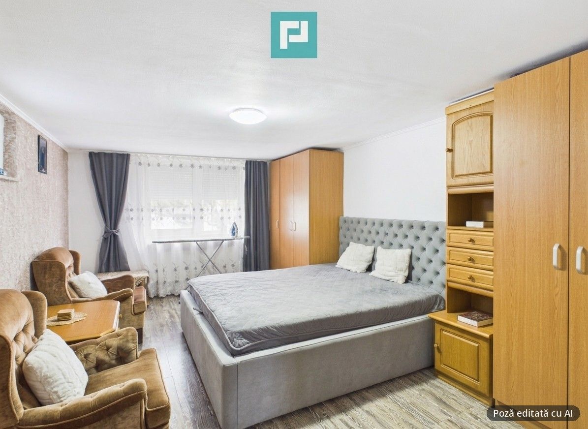 Casă cu 2 corpuri, teren 398 mp, Oradea - foto 8 Casă cu 2 corpuri, teren 398 mp, Oradea - foto 8