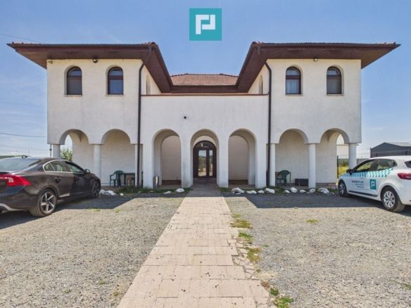 Pensiune Oșorhei | 300 mp | Teren 1.927 mp - Imagine principala