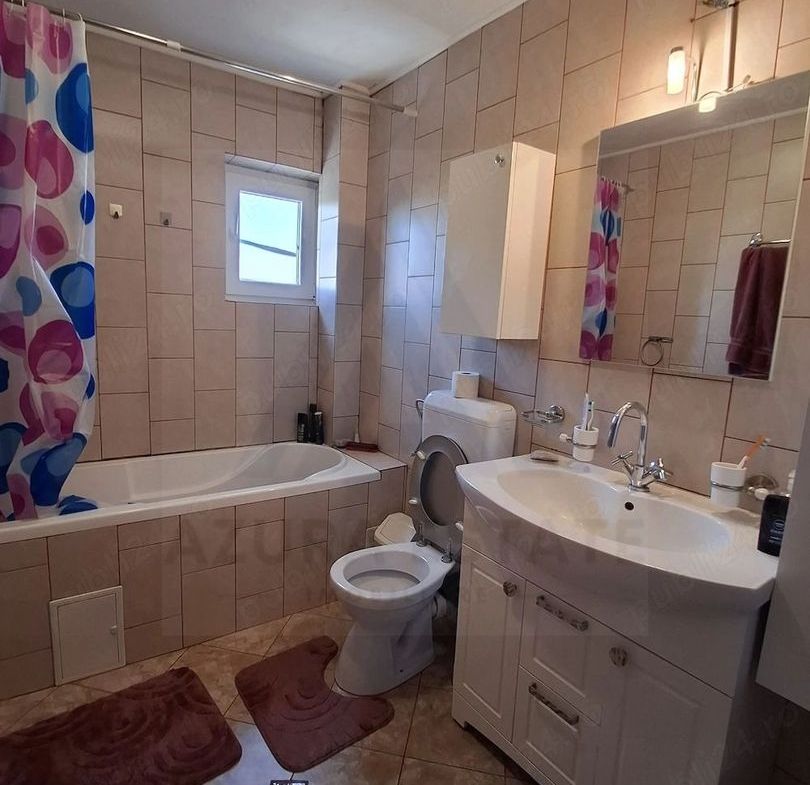 Apartament 3 camere etaj 2 Lazaret Podul Gării - foto 8
