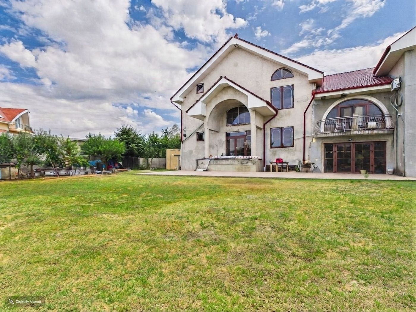 Clădire 850 mp, Czaran Gyula, 8 parcări - Imagine principala