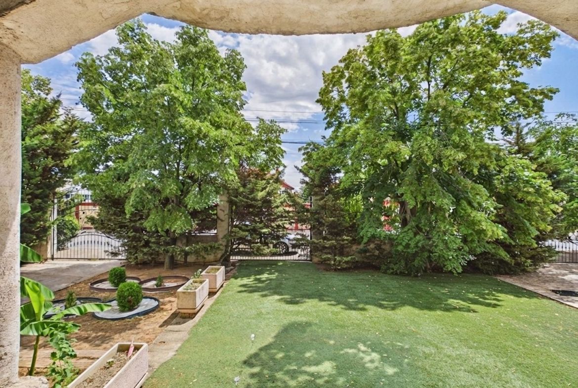 Clădire 850 mp, Czaran Gyula, 8 parcări - foto 3