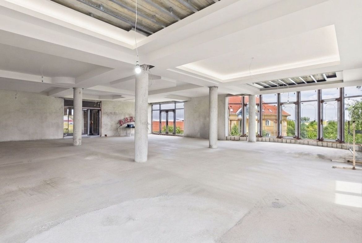 Clădire 850 mp, Czaran Gyula, 8 parcări - foto 6