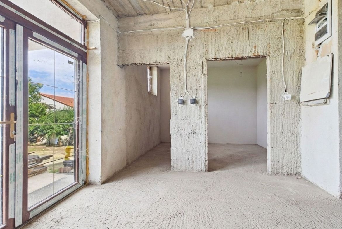 Clădire 850 mp, Czaran Gyula, 8 parcări - foto 8