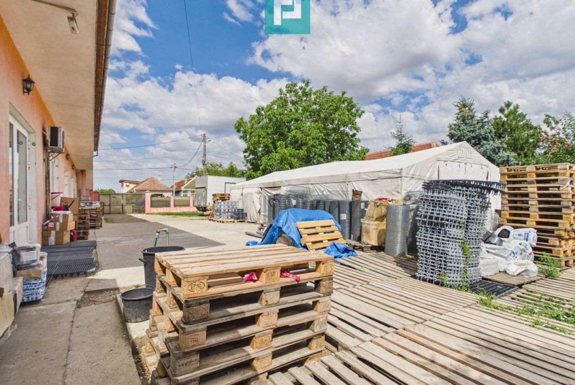 Clădire 446 mp | Teren 1.579 mp Nojorid - foto 8