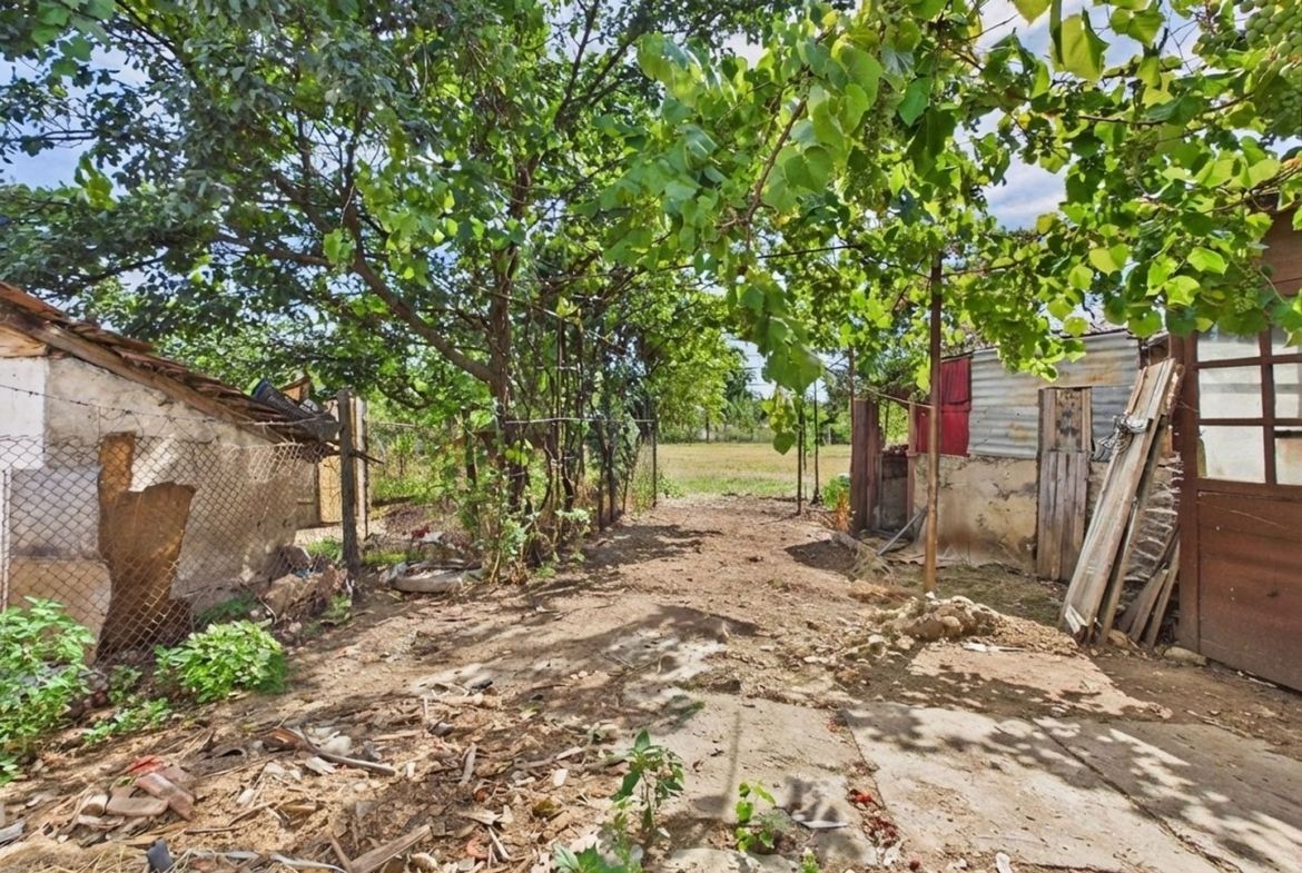 Casă Tileagd, 25 km Oradea, teren 328 mp - foto 6