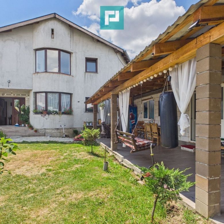 Casă 225 mp cu teren 1.482 mp în Leș - Imagine principala