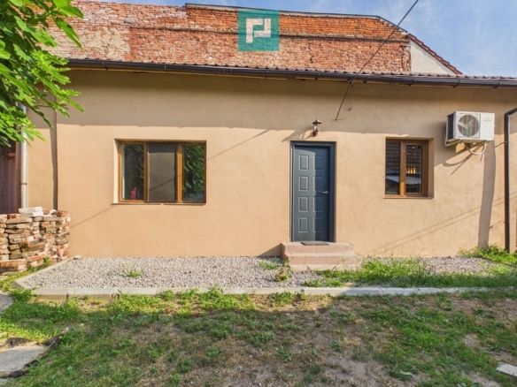 Casă renovată ultracentral | Str. Primăriei - Imagine principala