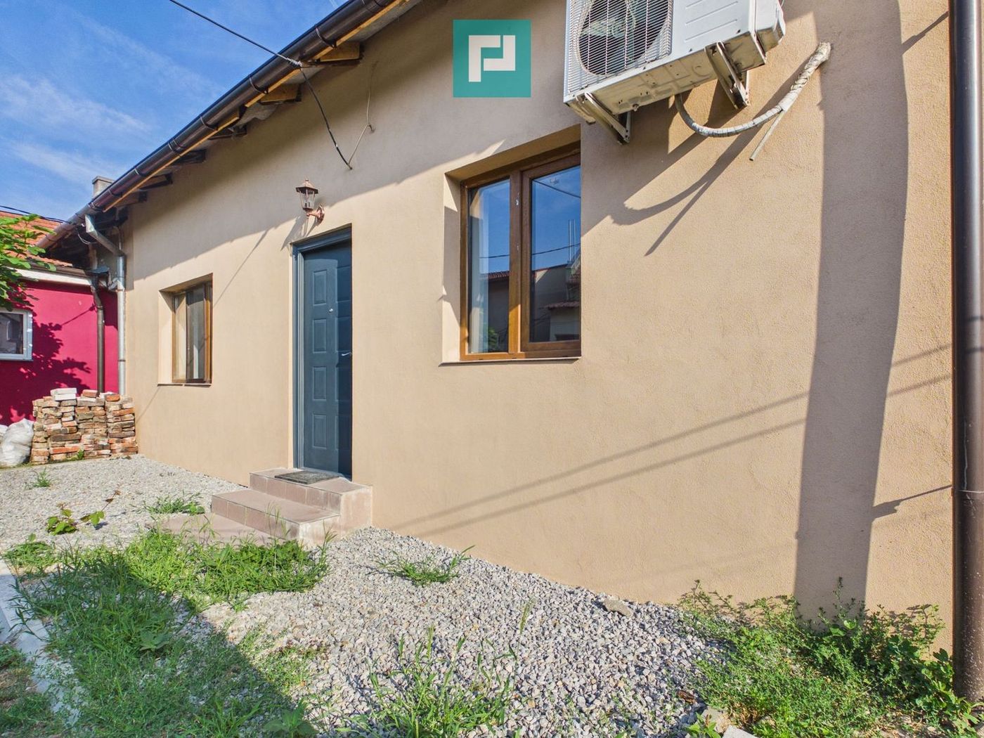Casă renovată ultracentral | Str. Primăriei - foto 2