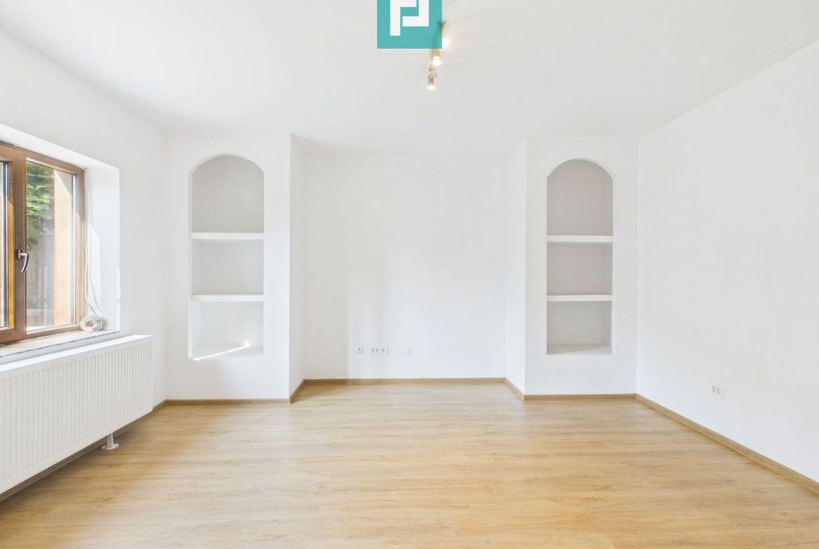 Casă renovată ultracentral | Str. Primăriei - foto 3