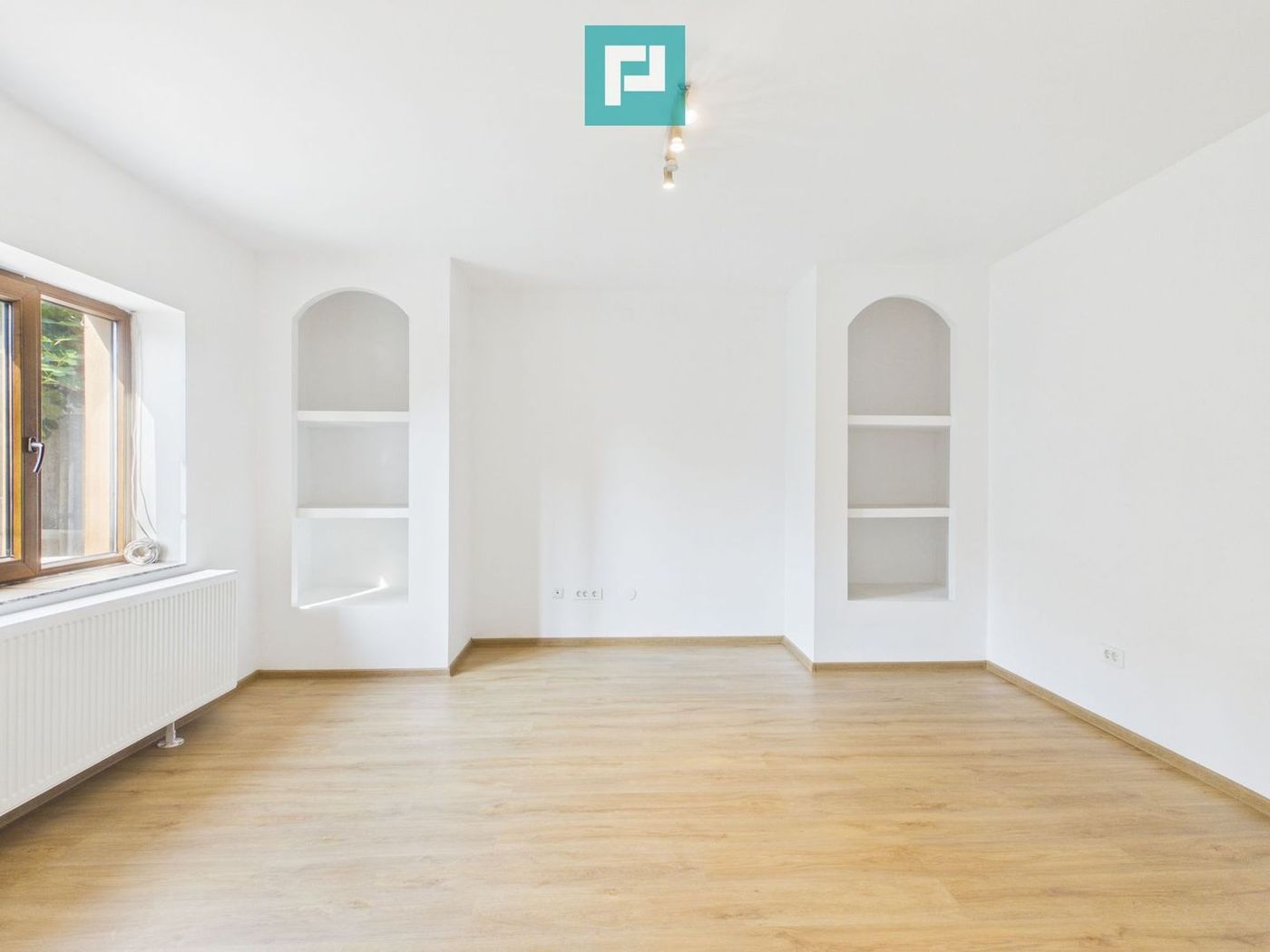 Casă renovată ultracentral | Str. Primăriei - foto 3