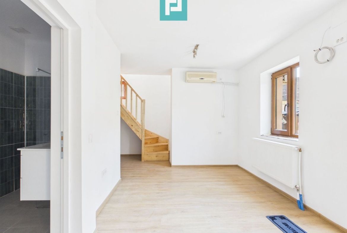 Casă renovată ultracentral | Str. Primăriei - foto 6