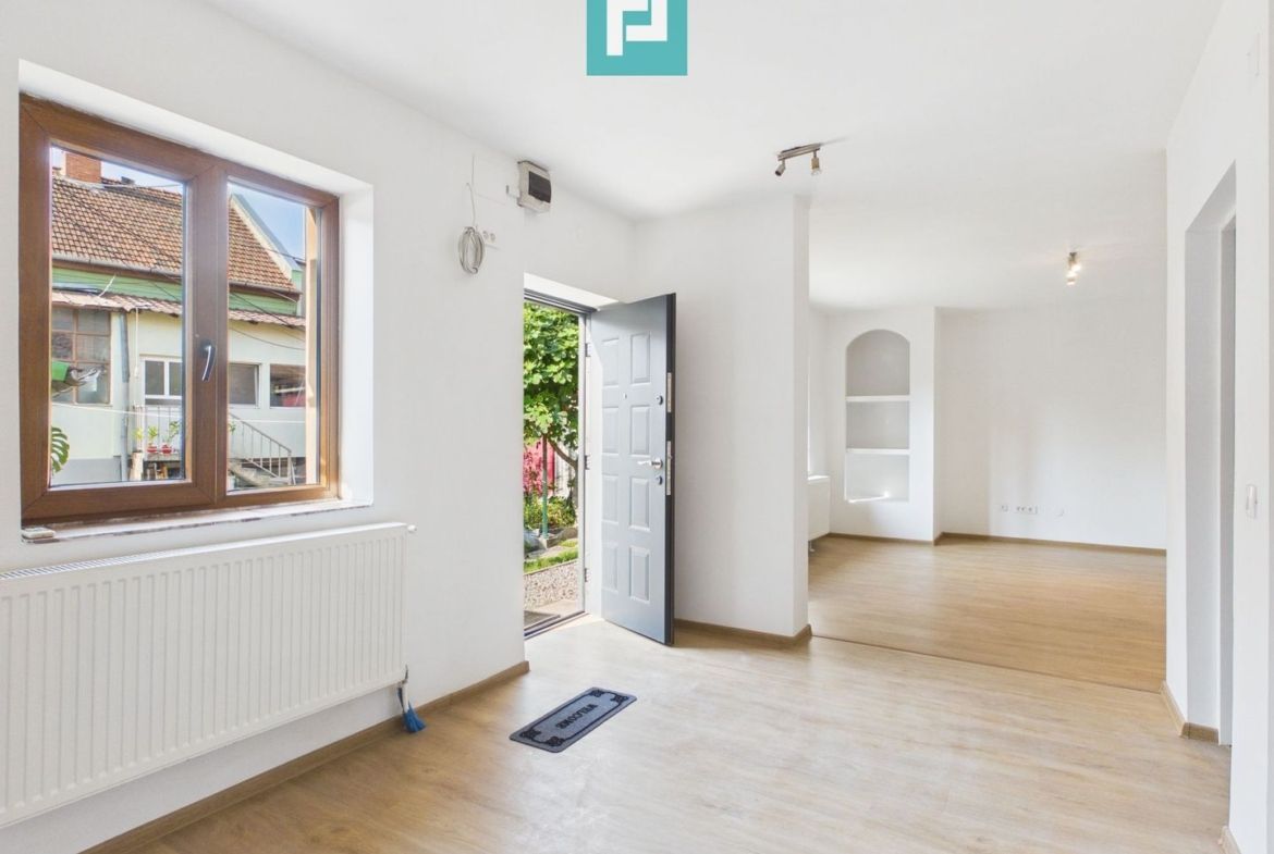 Casă renovată ultracentral | Str. Primăriei - foto 7