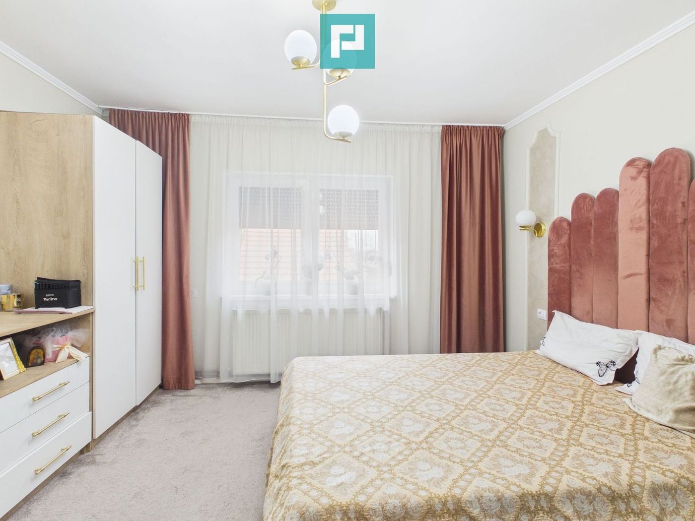 Apartament la Casă cu Curte Proprie, Zona Gării - foto 3