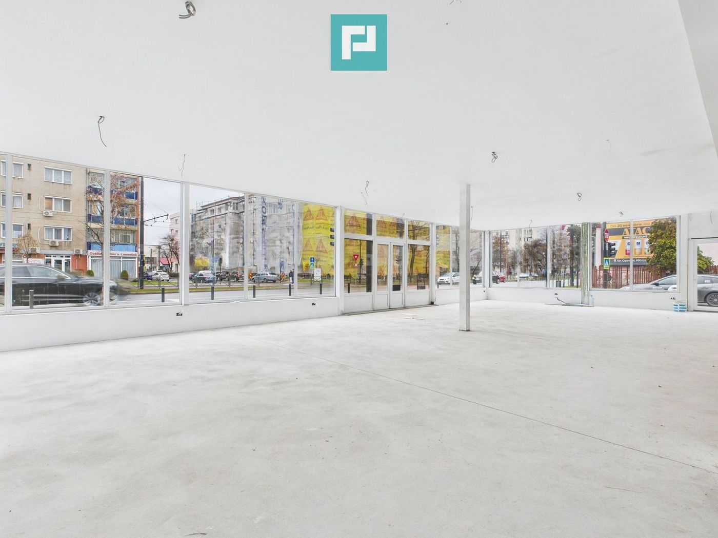 Spațiu comercial 200mp + 90mp mansarda - Cantemir - foto 3