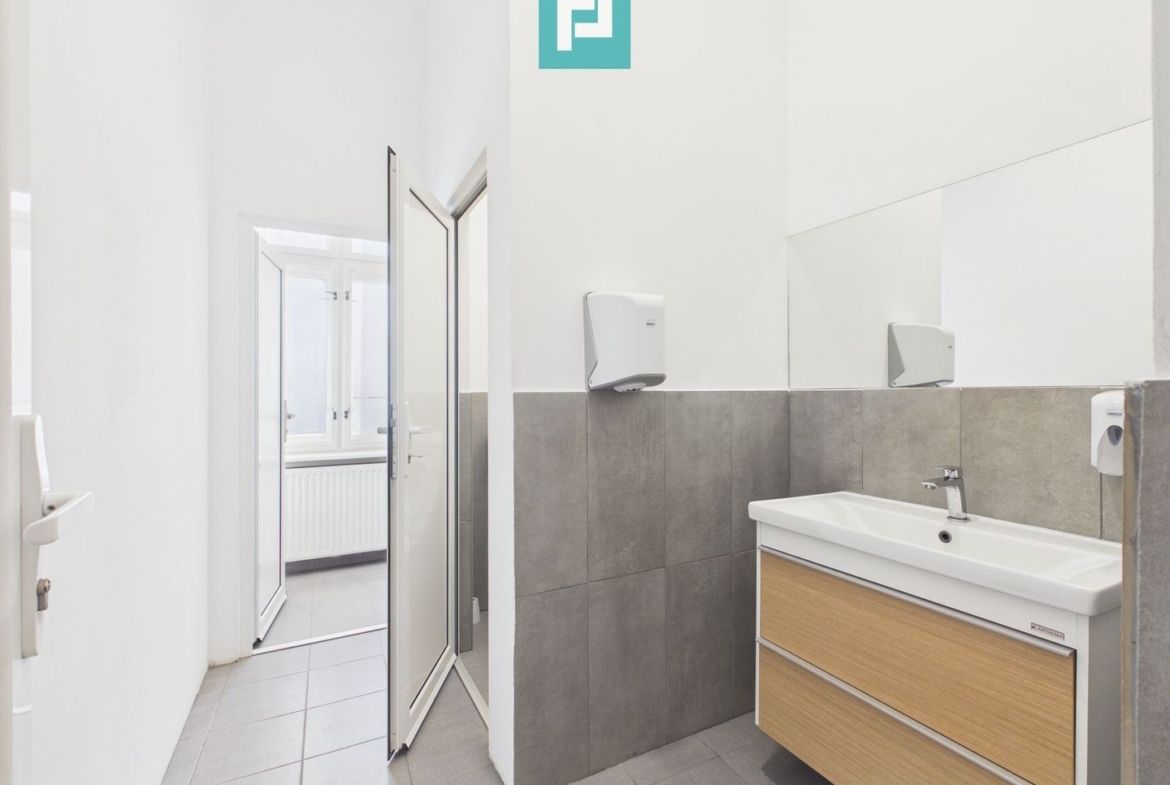 Birouri Ultracentrale, 154 mp, Parcare cu bariera - foto 4