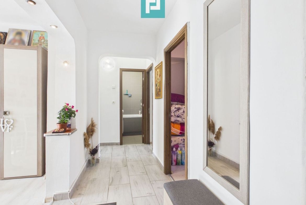 Apartament 4 camere, spațios pentru familie - foto 7