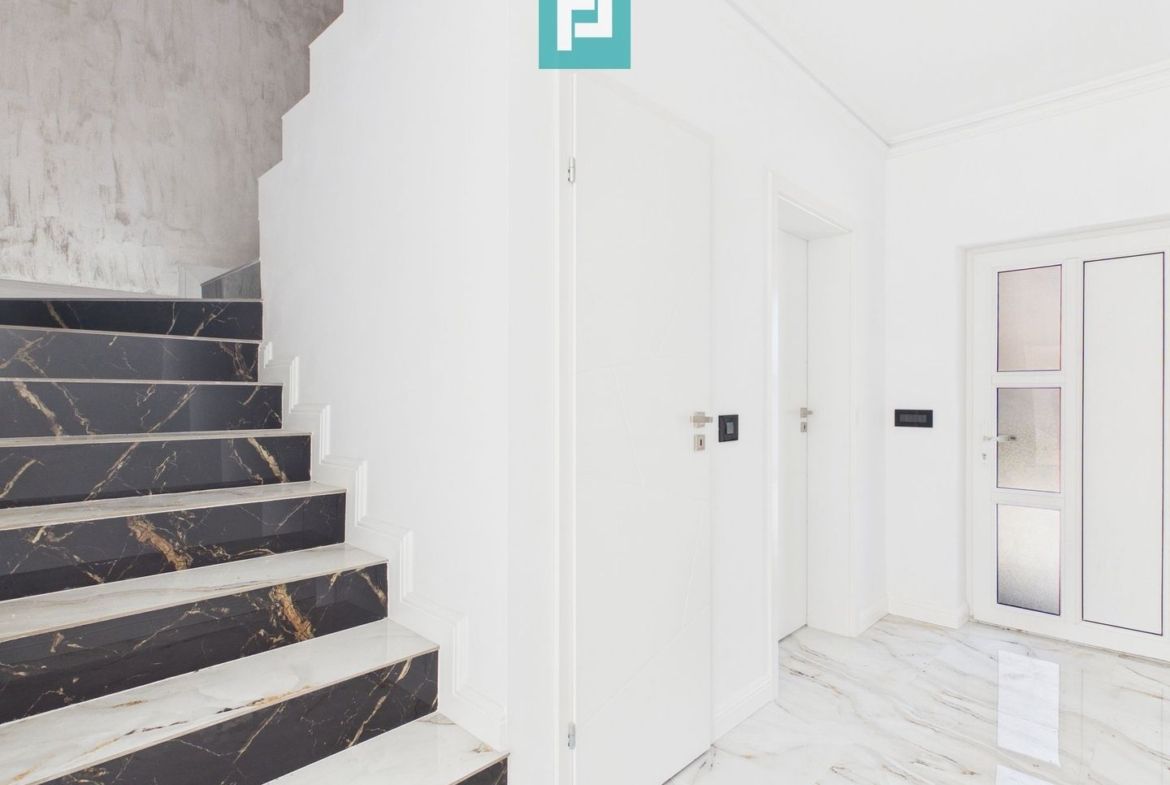 Casă Terraced / Townhouse, 120 mp utili, Sânmartin - foto 8