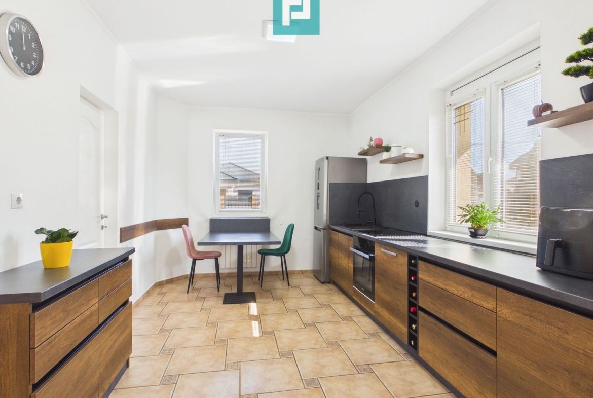 Vilă 343 mp utili, teren 600 mp, Oncea – Oradea - foto 4