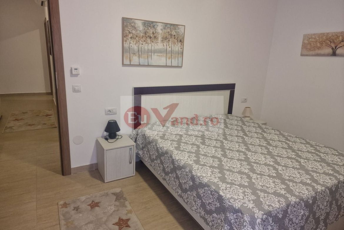 De inchiriat apartament cu 2 camere bloc nou, Anul revolutiei, et.1, 450 E - foto 2