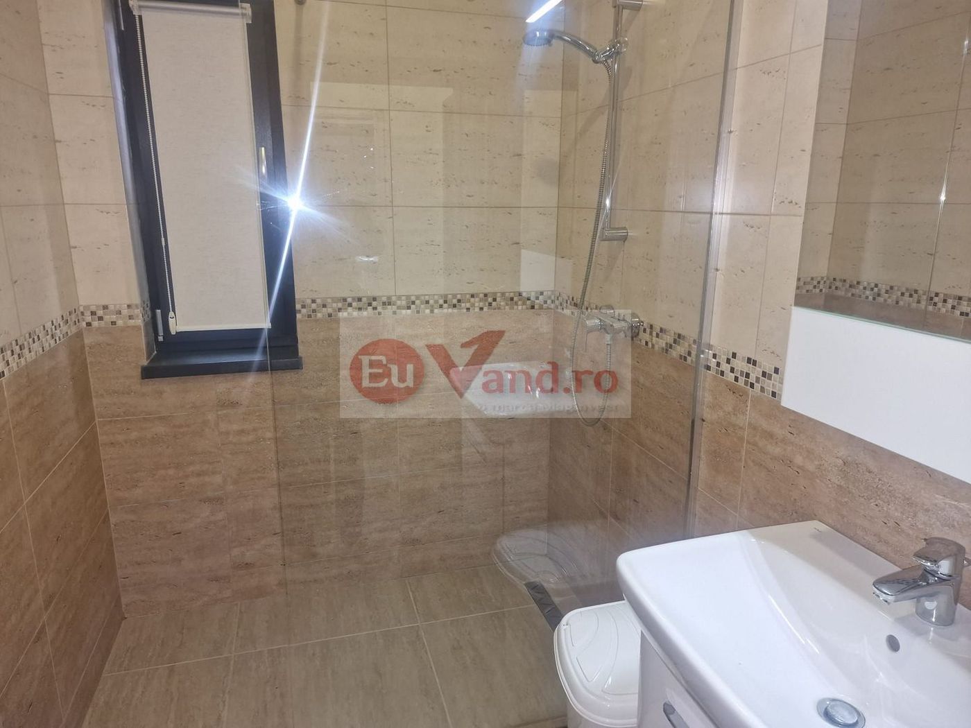 De inchiriat apartament cu 2 camere bloc nou, Anul revolutiei, et.1, 450 E - foto 7