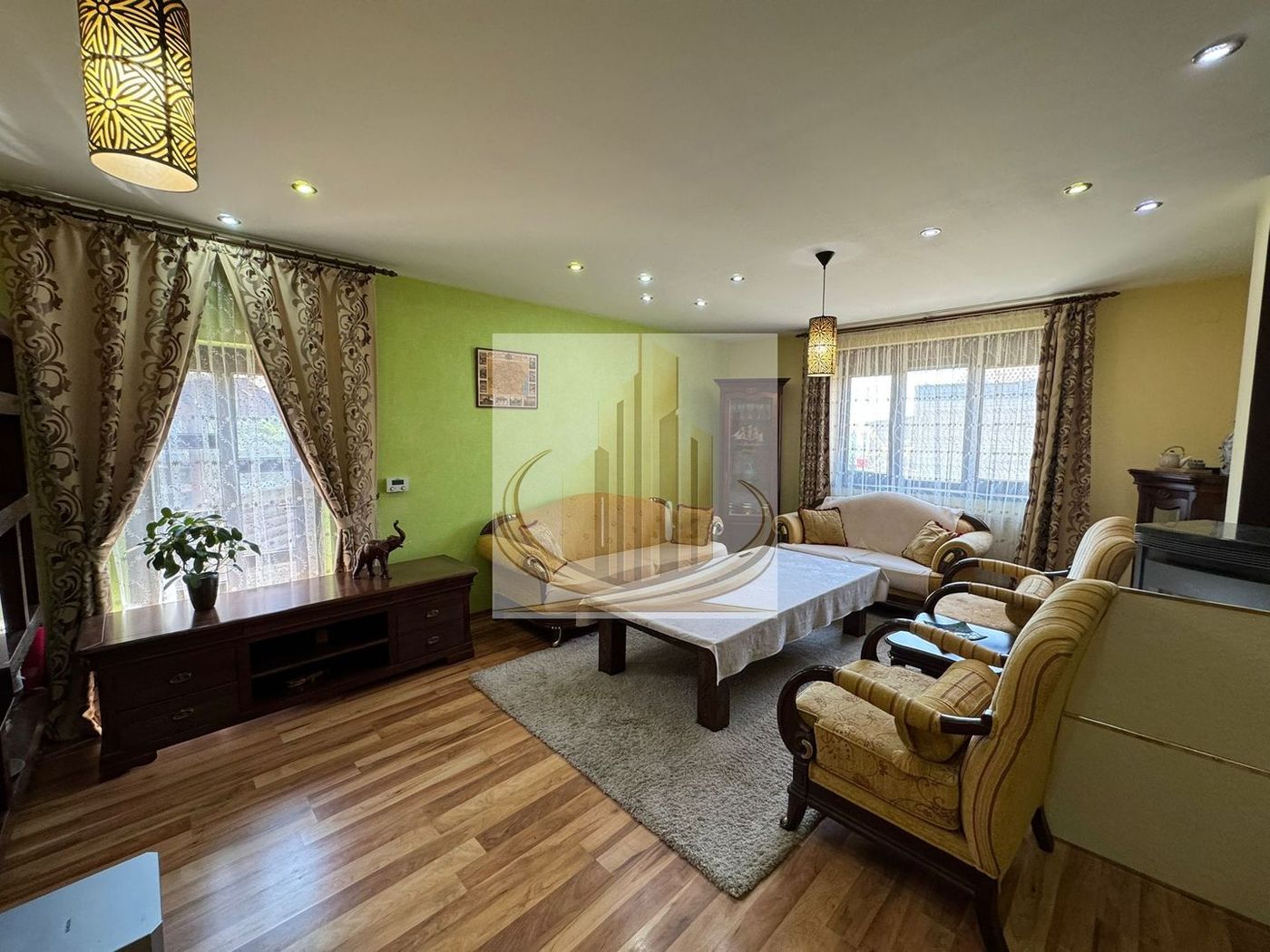 Casă spațioasă, 6 camere, teren 947 mp – Giarmata Vii, comision 0 - foto 4
