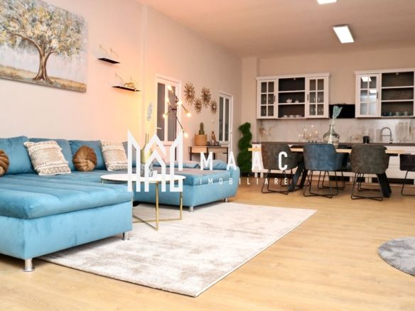 Apartament 4 camere de închiriat | Cisnădie, Central | Curte - Imagine principala