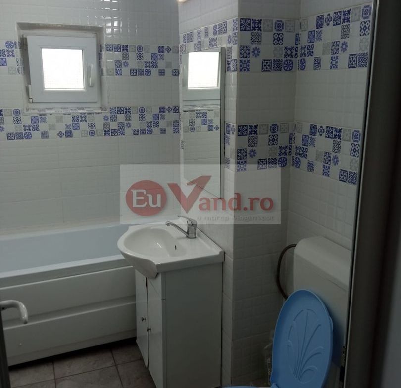 De inchiriat apartament cu 3 camere ICF, langa Scoala nr. 12, parter, 500 E - foto 4