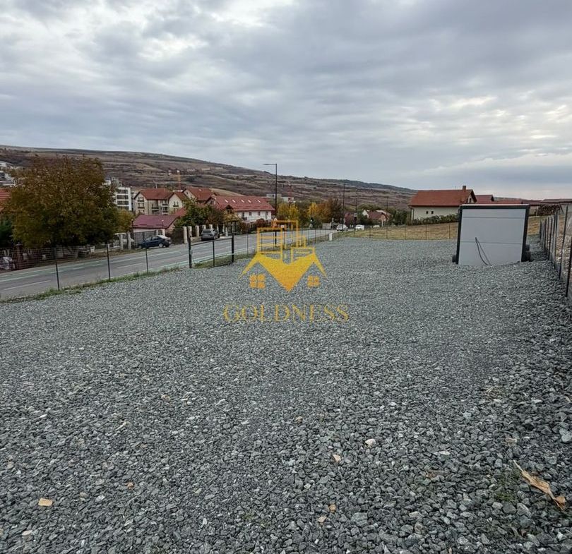 TEREN, 1000 MP, FRONT 57 ML,CONTAINER BIROU, VALEA CHINTAULUI - foto 4
