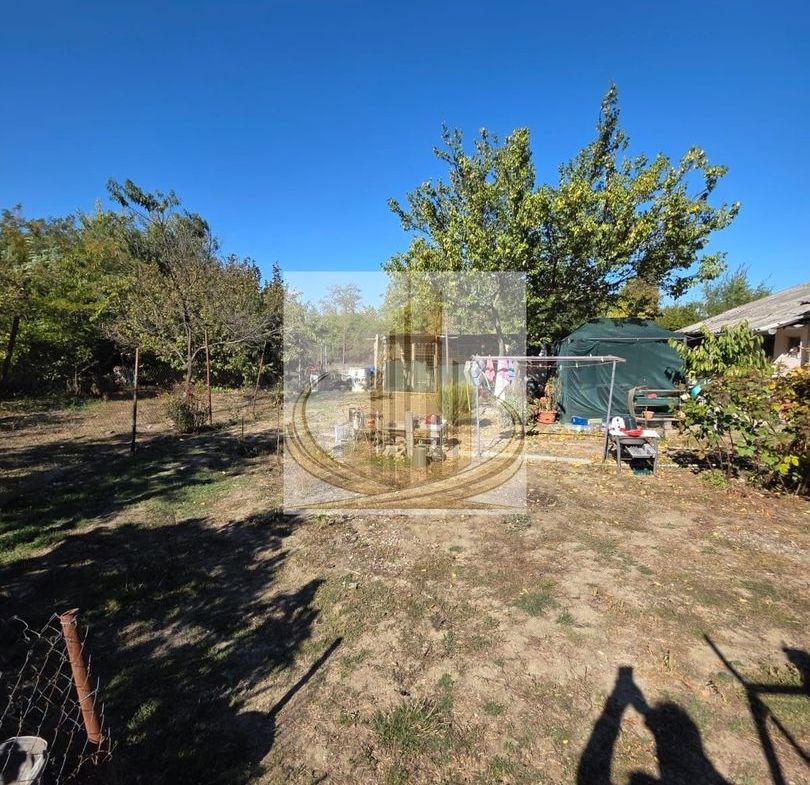 Casa de vânzare 4 camere 409mp Ronat - foto 4