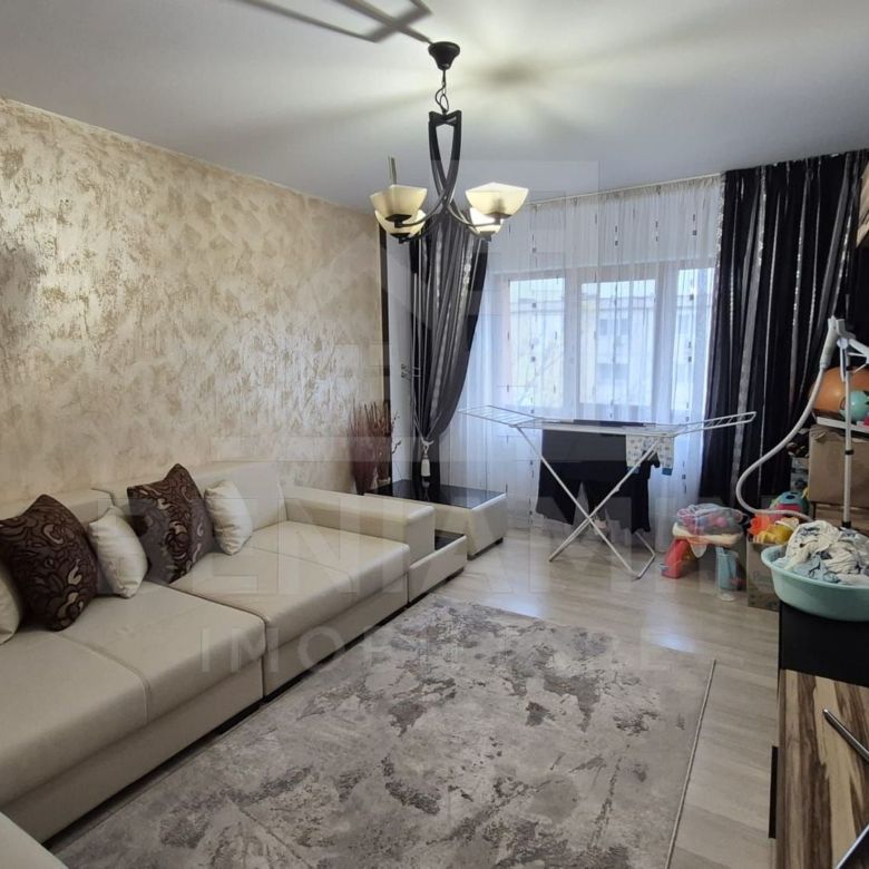 3 camere-etaj 4-68MP- Centrala Termica-Aer Conditionat-zona Ciuperca - Imagine principala