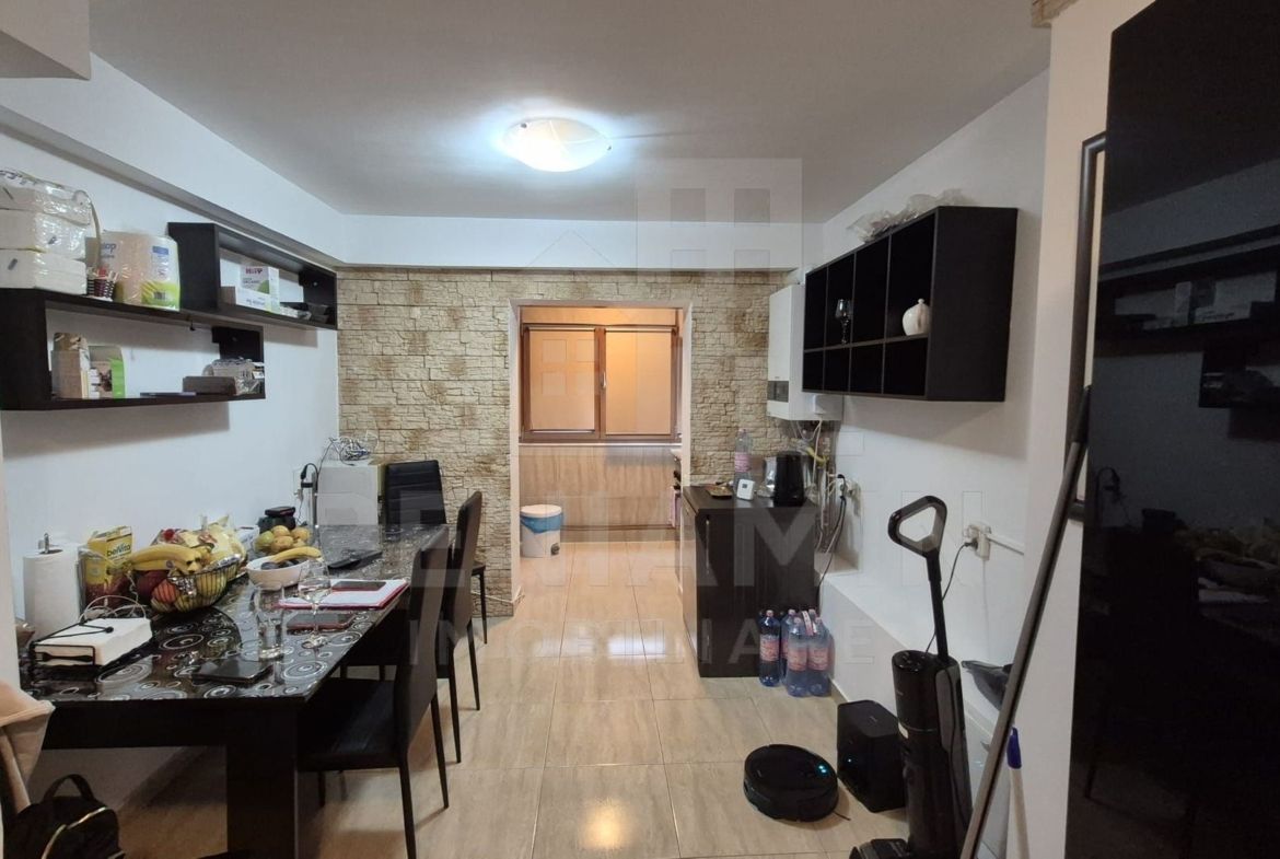 3 camere-etaj 4-68MP- Centrala Termica-Aer Conditionat-zona Ciuperca - foto 4