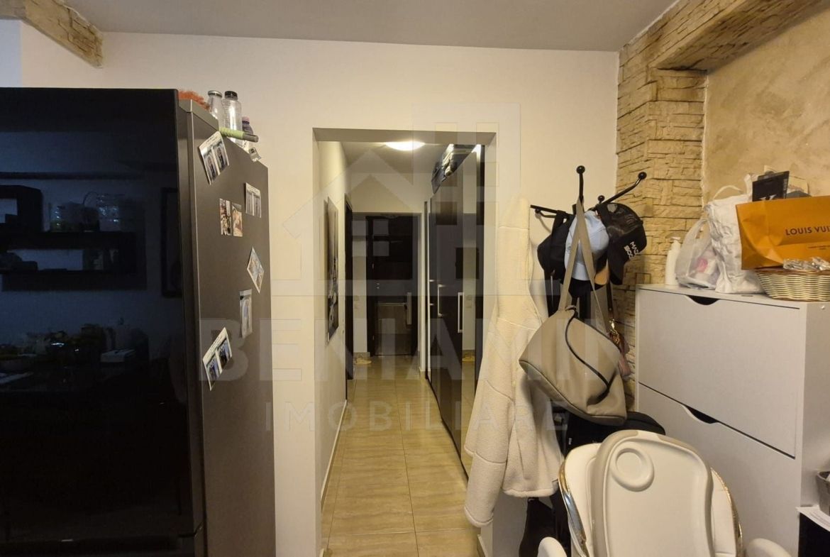 3 camere-etaj 4-68MP- Centrala Termica-Aer Conditionat-zona Ciuperca - foto 8
