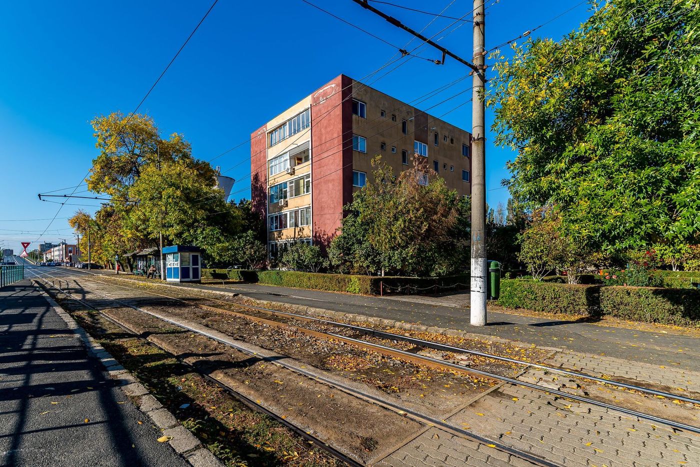 Apartament 3 camere - parter - str. Petru Rares, Gradiste - COMISION 0 - Imagine principala