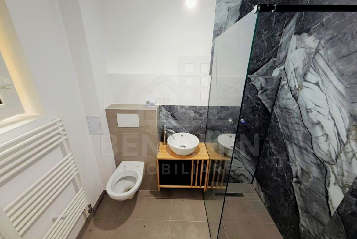 Casa renovata complet in Schei - Brasov cu Terasa Panoramica - foto 7