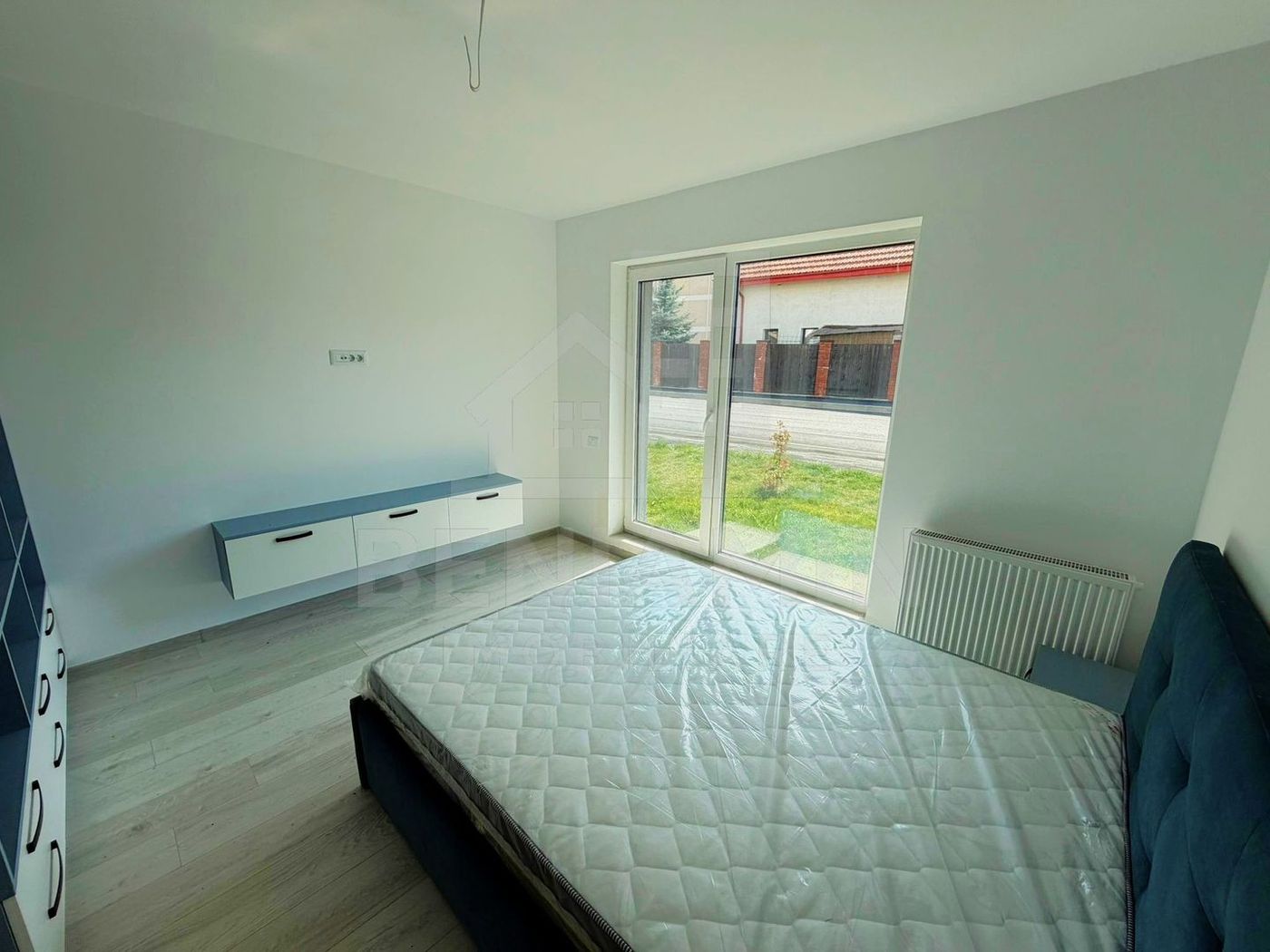 Aparatemnt-2-Camere-Decomandate-55mp-Mobilat-Gradina-103mp-Parcare - foto 4