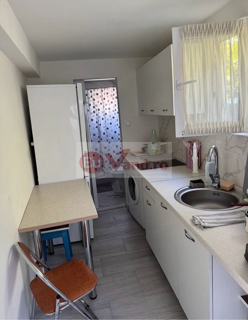 De inchiriat apartament o camera la curte, Zona General, 260 euro negoc. - foto 3