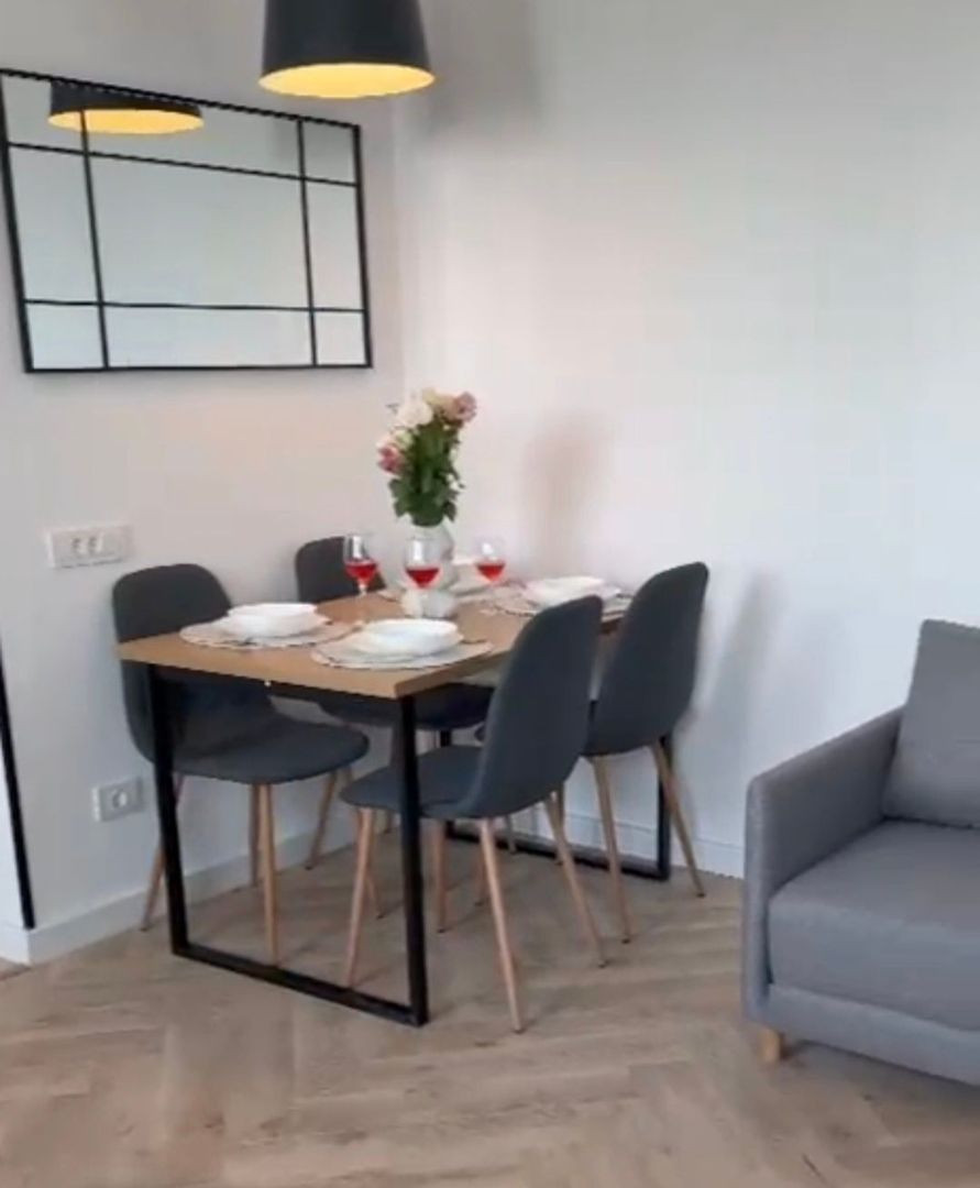 Sala Palatului apartament 3 camere prima inchiriere - foto 2