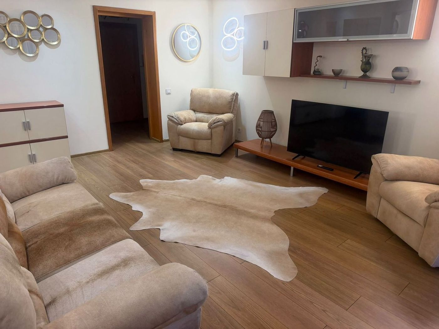 Piata Floreasca apartament 4 camere de inchiriat - Imagine principala