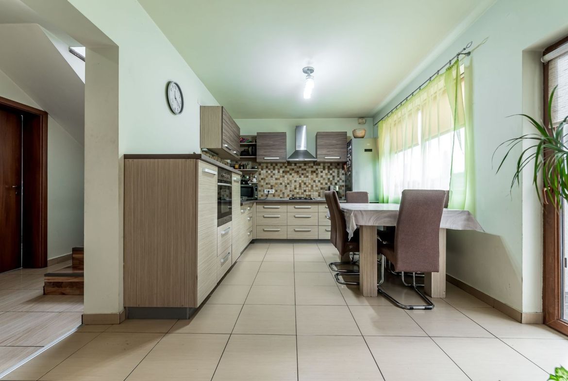 VILĂ PREMIUM CU PISCINĂ ȘI SAUNĂ | ARADUL NOU | COMISION 0% - foto 5